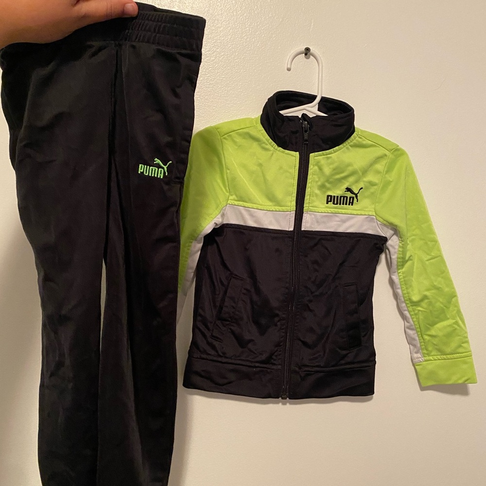 Puma Black and Lime Green Athletic Set